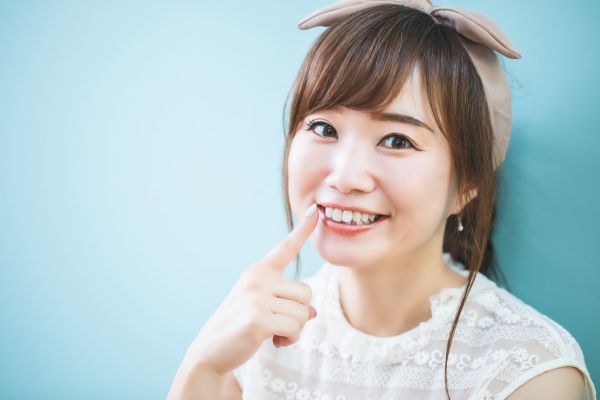 Signs You May Have Damaged Dental Crowns